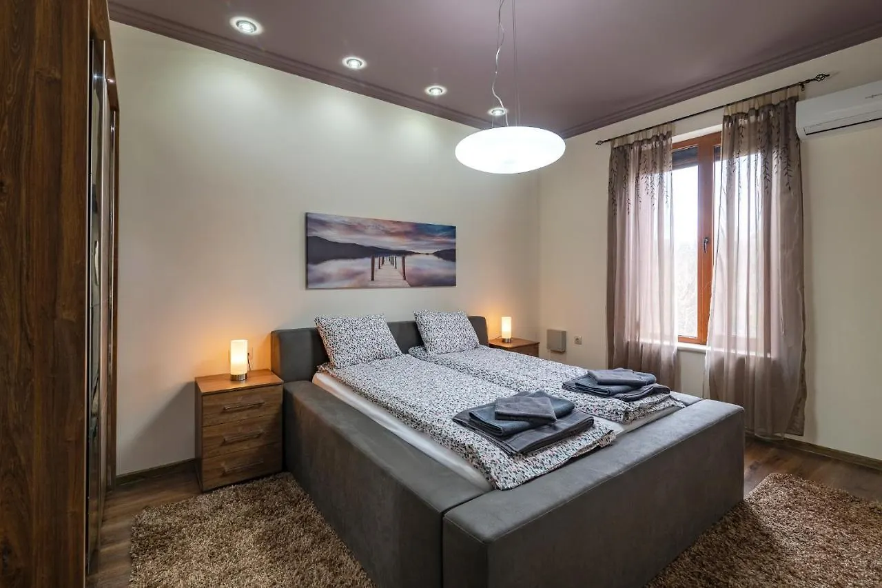 아파트 Cosy Luxury Flat In The Centrum- 90Sqm - 3 Rooms. 바르나 불가리아