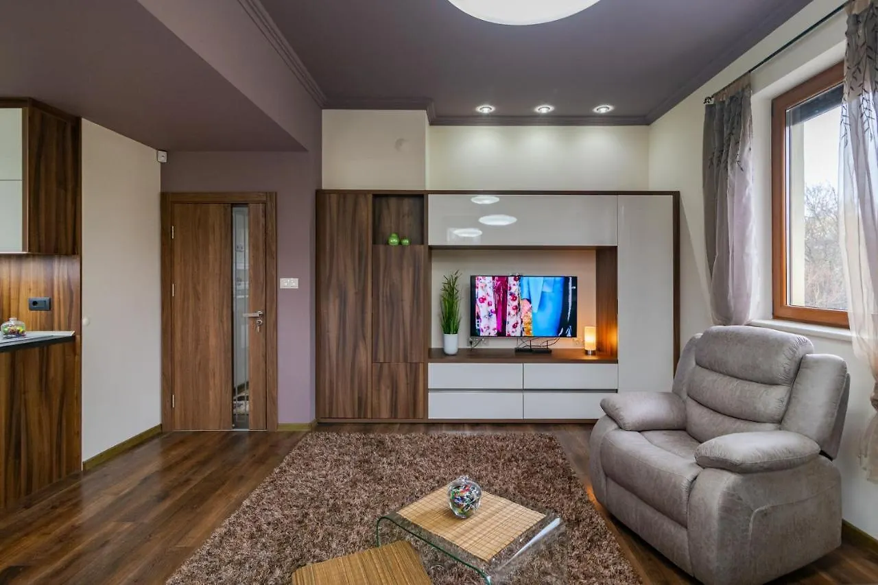 Cosy Luxury Flat In The Centrum- 90Sqm - 3 Rooms. 바르나 0*,