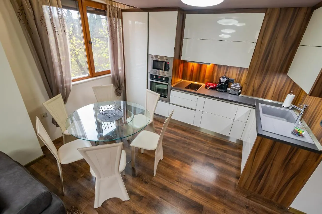 Cosy Luxury Flat In The Centrum- 90Sqm - 3 Rooms. 바르나 불가리아